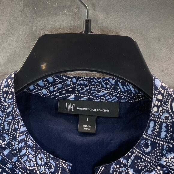 INC INTERNATIONAL CONCEPTS Women's Navy Paisley-Print Button-Up Top SZ S - Picture 8 of 10